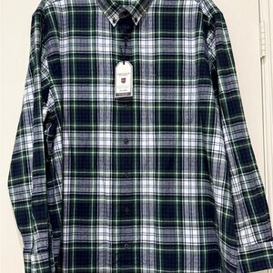 Roundtree & Yorke Men's Plaid Shirt - Navy and Forest Green flannel